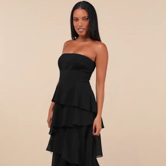 Lulus Dresses & Skirts - Lulus Gorgeous Essence Black Strapless Tiered Maxi Dress - Size M